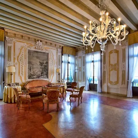 Apartament Gradenigo *